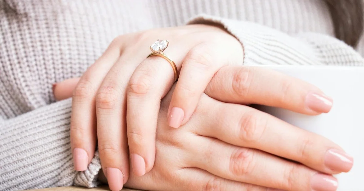 French Manicure Tutorial: Modern DIY Guide (2026)