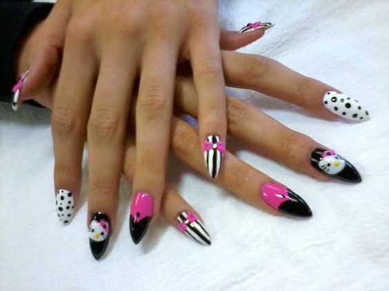 Hello Kitty Stiletto Nail 8