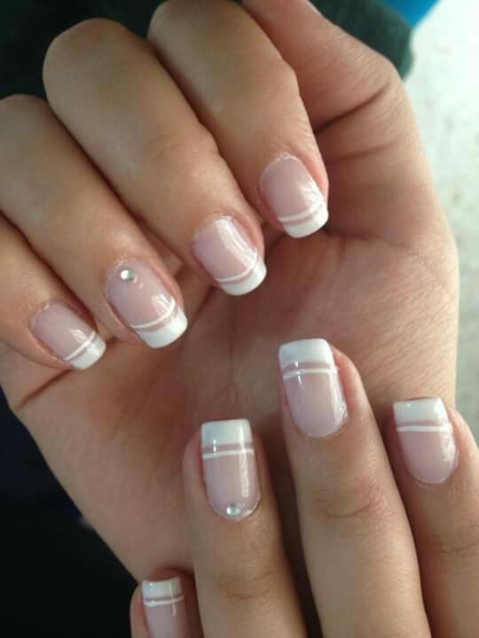 Nails decorated brides 1