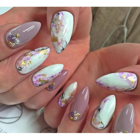 Nails floral print