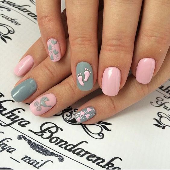 baby shower nails ideas 3