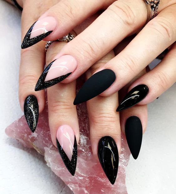 black decorated nails 11