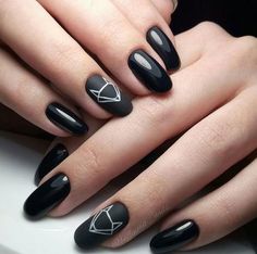 black decorated nails 14