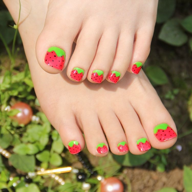 decorated toenails ideas 1