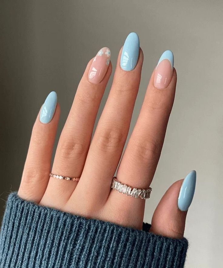 delicate blue nails 1