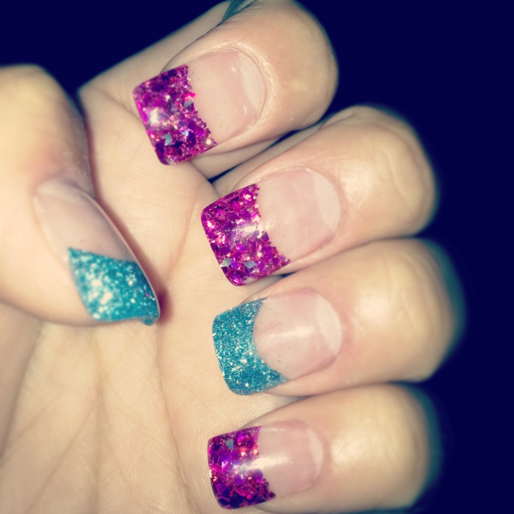 glitter acrylic nails