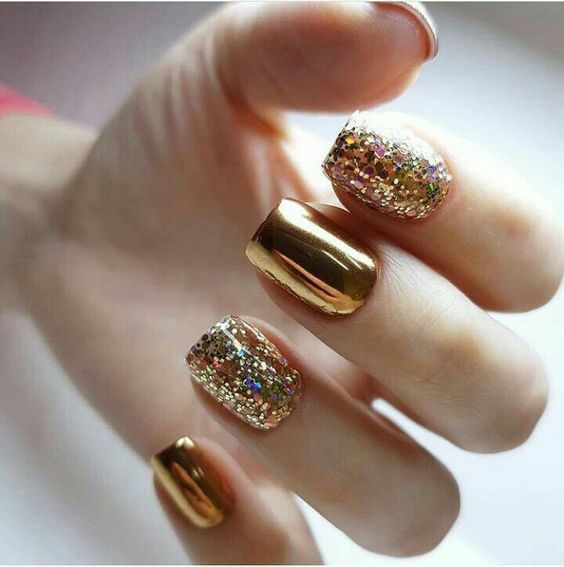 gold nails art 3