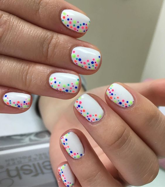 polka dot nail ideas 19