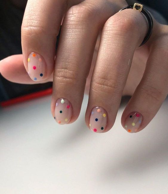 polka dot nail ideas 2